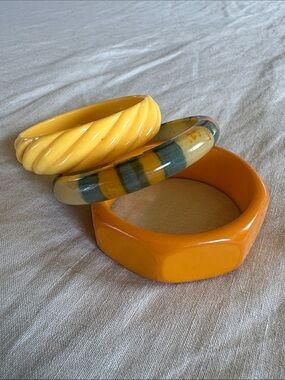 Vintage Bakelite Bangle Bracelets Set of 3